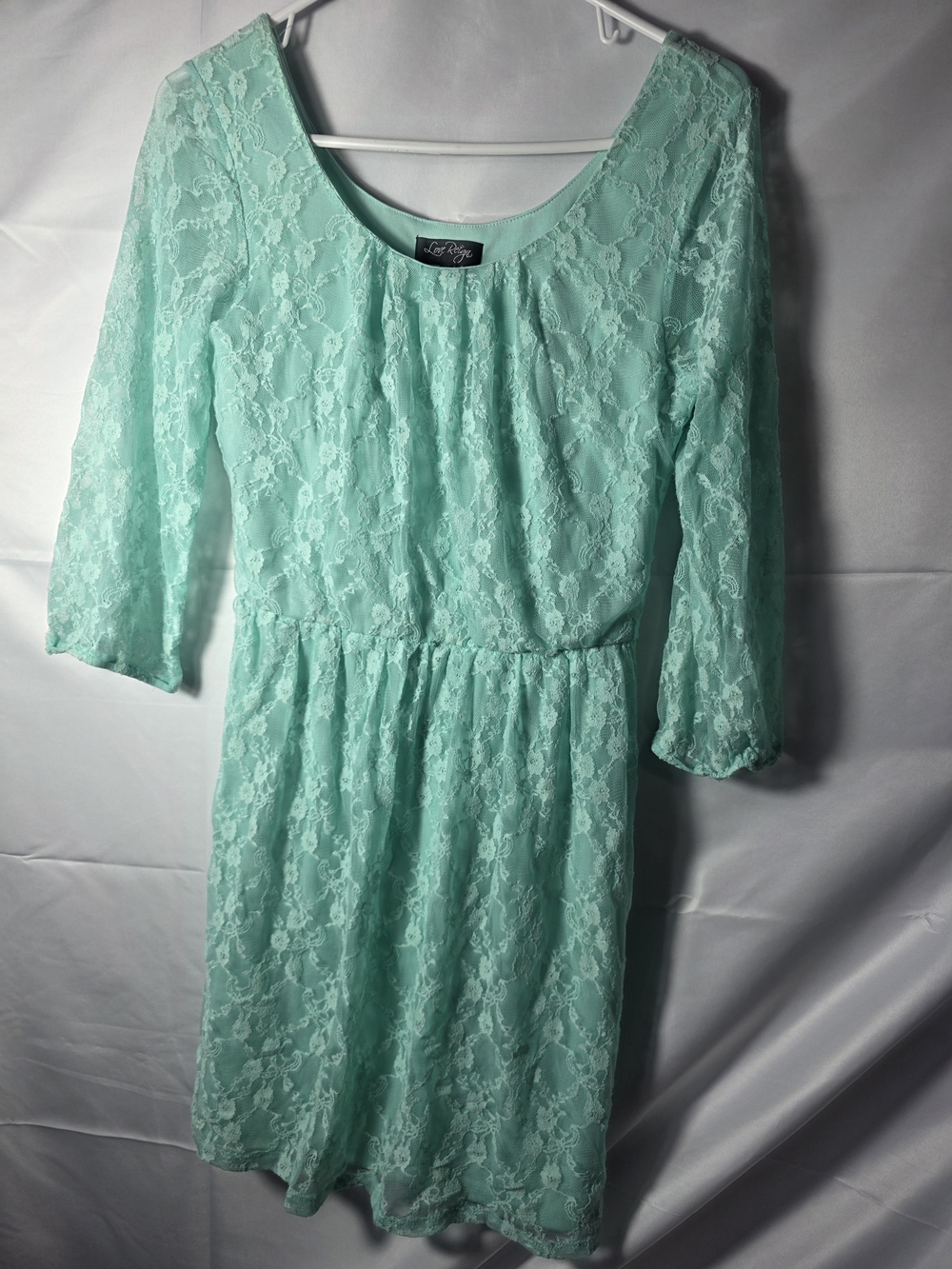Love Reign Mint Lace Long Sleeve Dress EUC